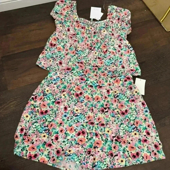 NWT GIRLS love  fire two piece set L/XL - Picture 2 of 6